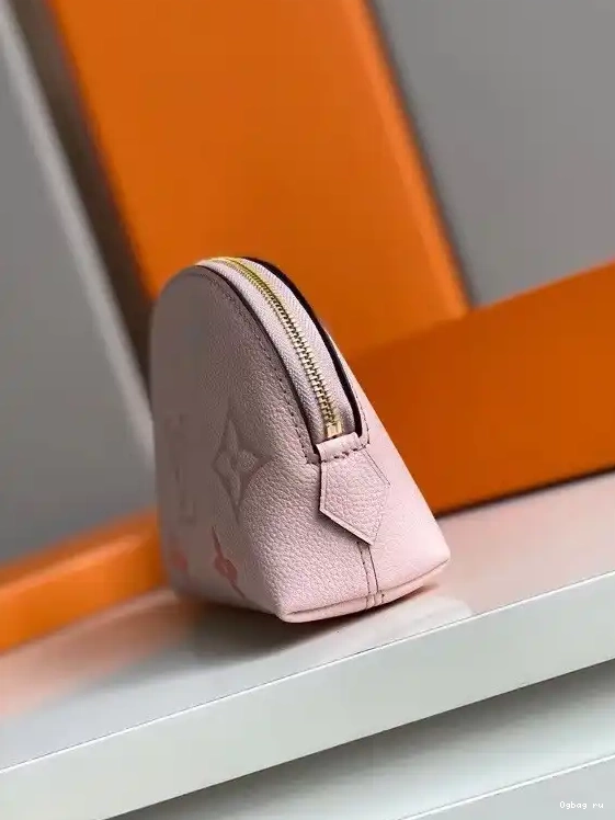 LOUIS VUITTON COSMETIC POUCH 0619